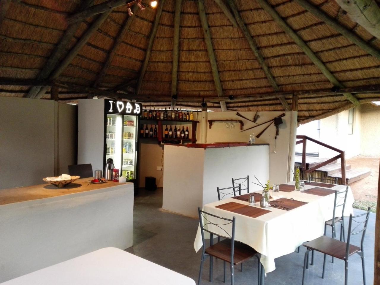 Chobe Sunset Chalets Lesoma Kültér fotó