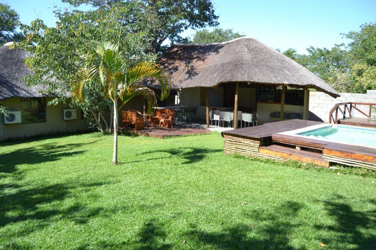 Chobe Sunset Chalets Lesoma Kültér fotó