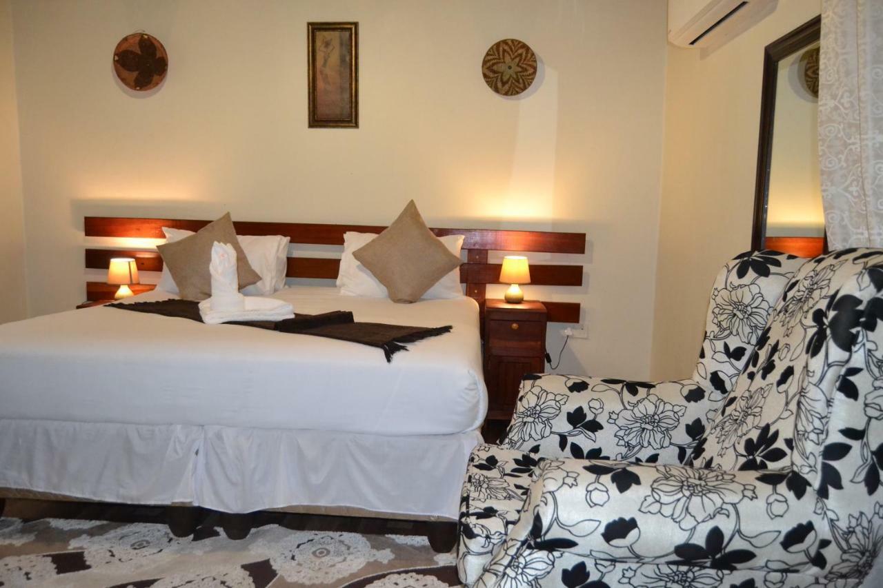 Chobe Sunset Chalets Lesoma Kültér fotó