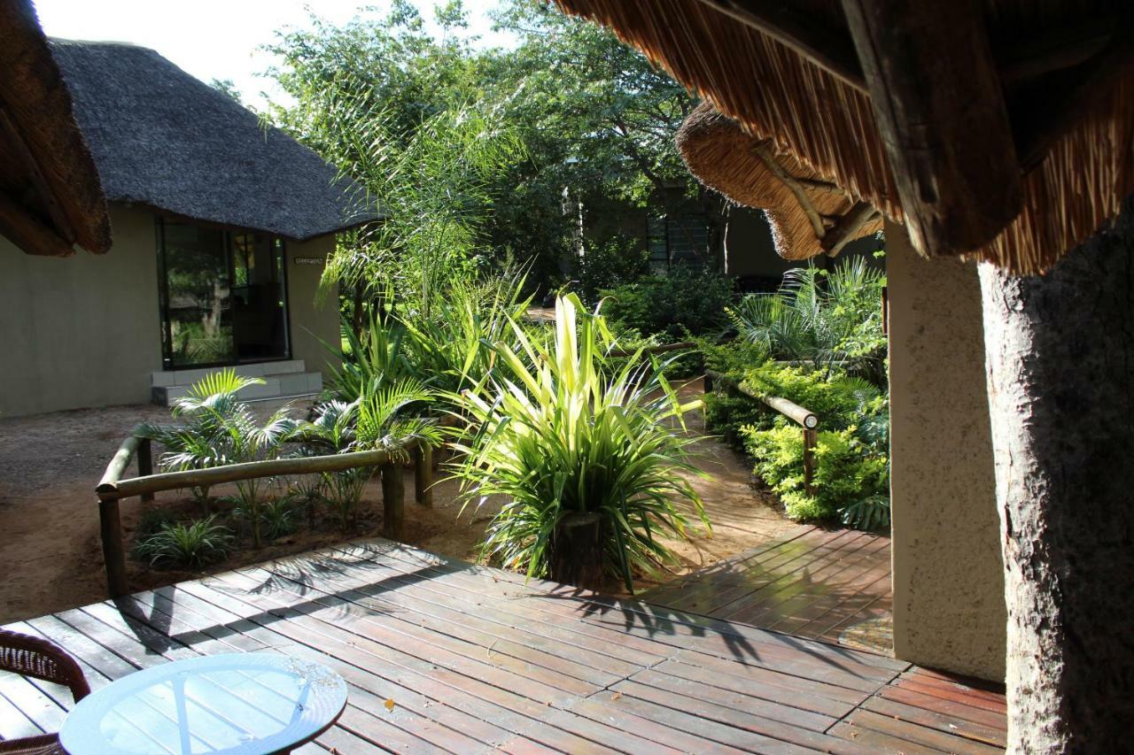 Chobe Sunset Chalets Lesoma Kültér fotó
