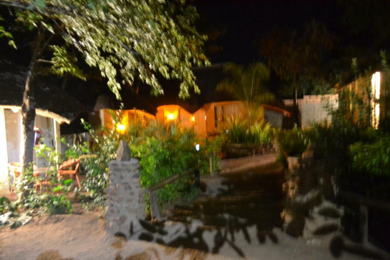 Chobe Sunset Chalets Lesoma Kültér fotó