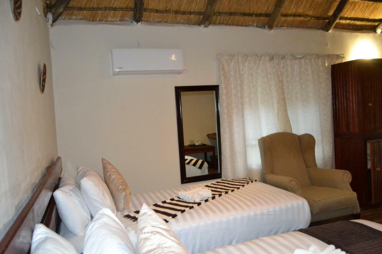 Chobe Sunset Chalets Lesoma Kültér fotó